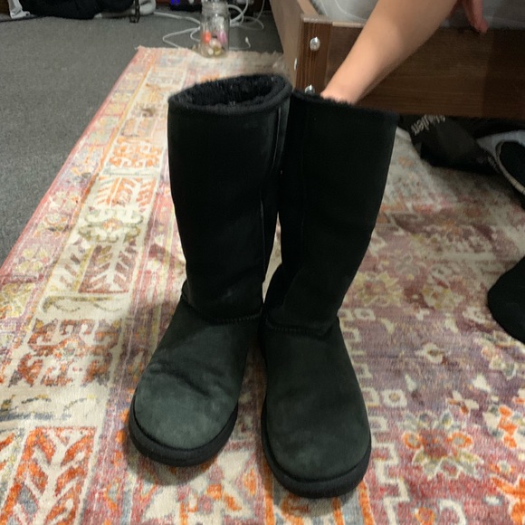 Tall Black Uggs - Picture 3 of 4